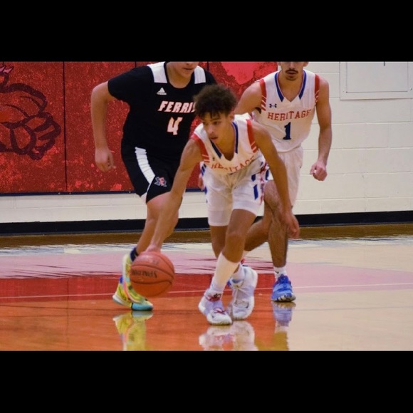 Meet your Posher, Julian - Picture 1 of 1